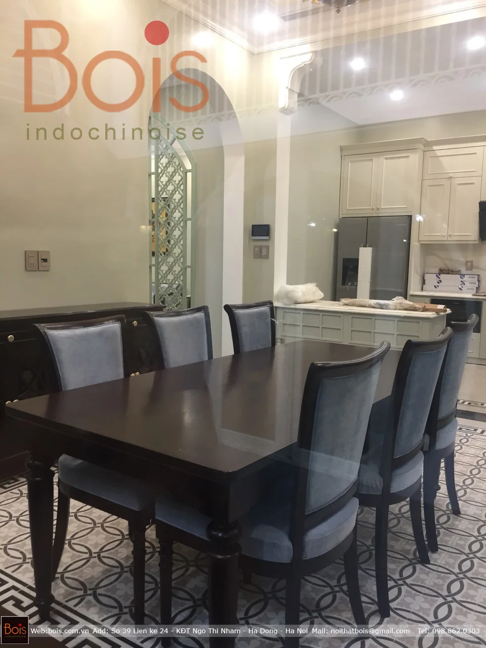 Ảnh tại bàn giao — Góc khu ăn nhìn về bếp tại thời điểm bàn giao.